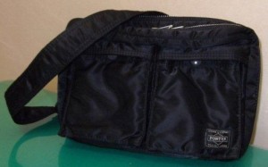 ポーターのショルダーバッグが入荷しました！買取はハウマッチライフへ！